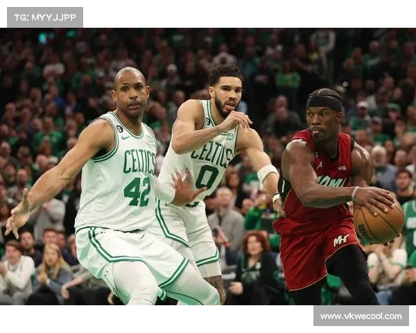NBA新赛季来临,谁将主宰赛场? NBA新赛季来临,谁将主宰赛场?