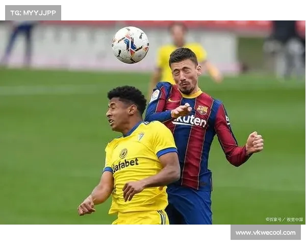 西甲比利亚雷亚尔客场战平加的斯